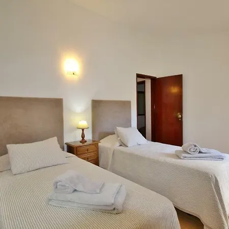 Horta Nova Vakantiehuis *