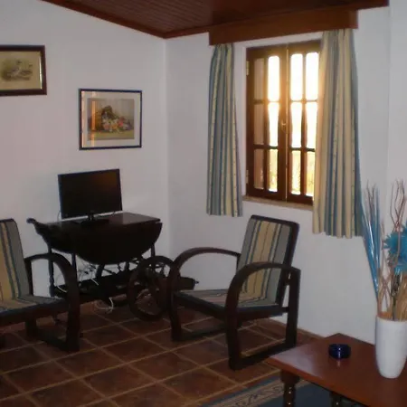 Horta Nova Vakantiehuis *
