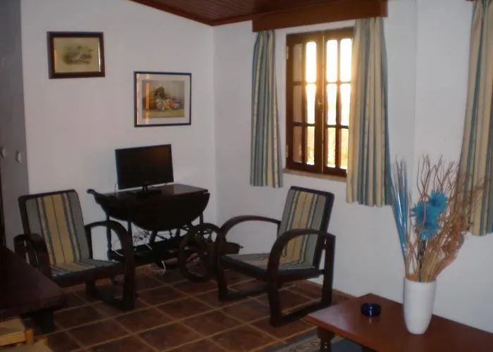 Horta Nova Tatil Evi *